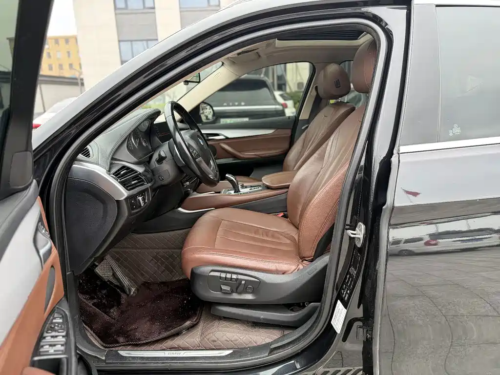 BMW X6 — миниатюра 4