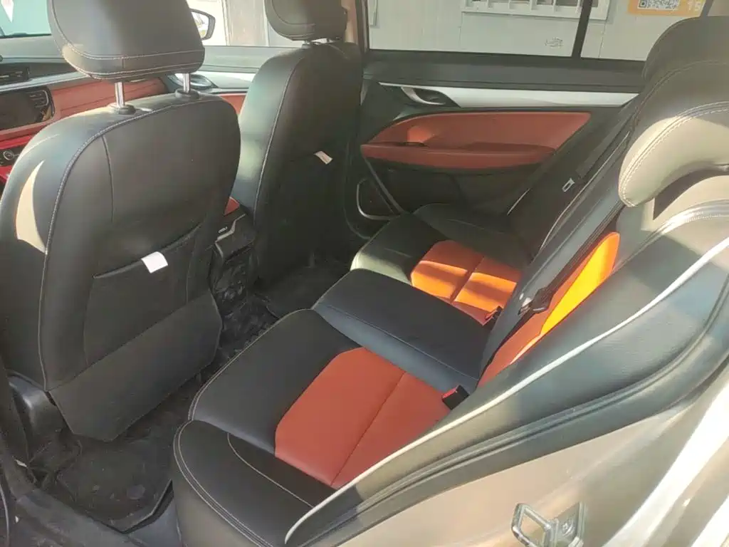 Geely Vision S1 — миниатюра 17