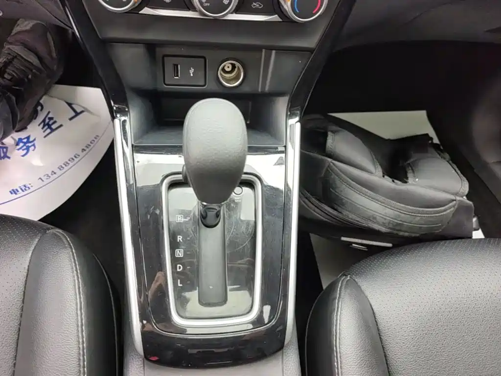 Nissan Sylphy — миниатюра 14