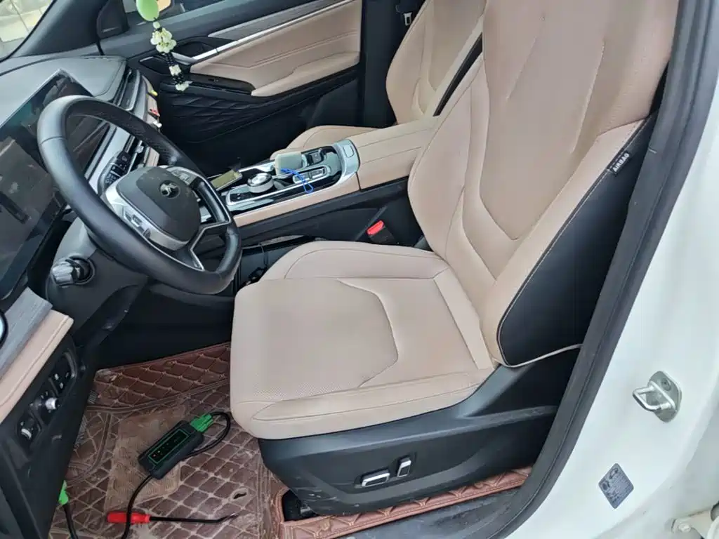 JAC JAC QX PHEV — миниатюра 15