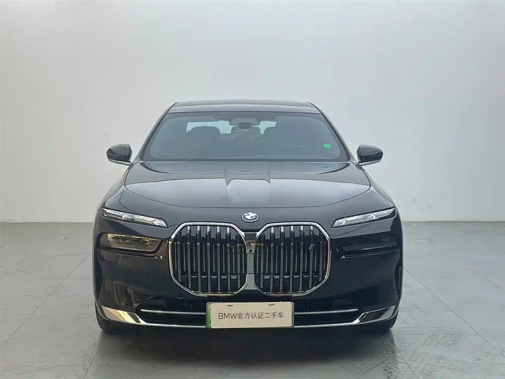 BMW i7 2023 eDrive50L Premium Luxury