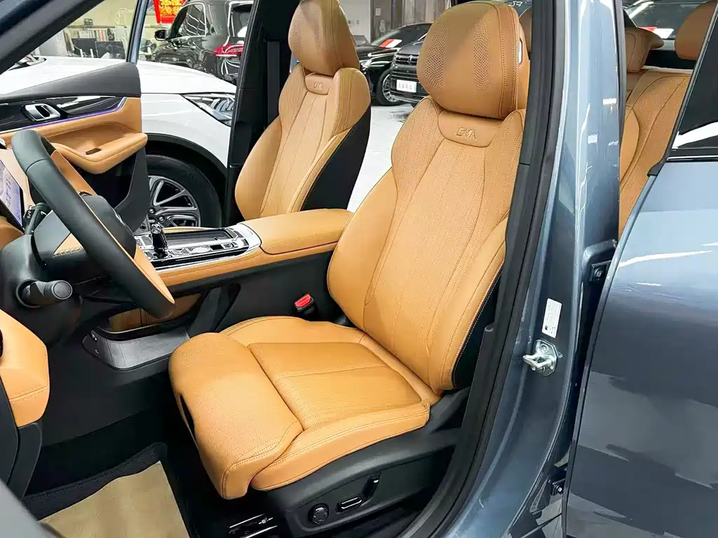 Geely Boyue L — миниатюра 17