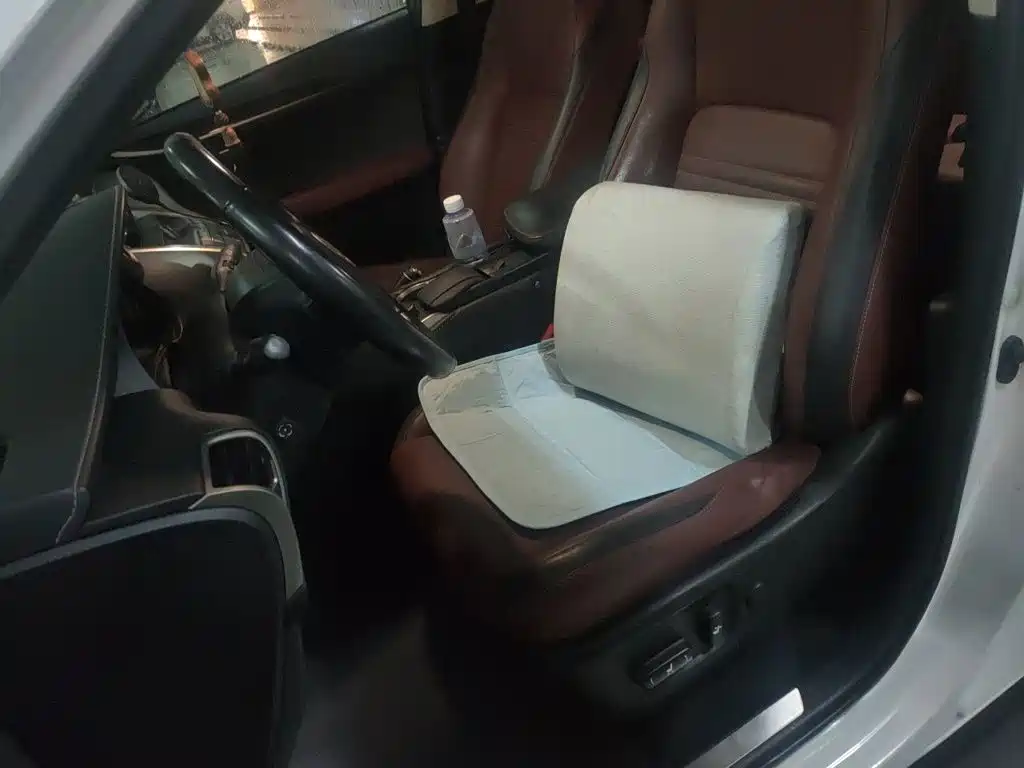 Lexus NX — миниатюра 8