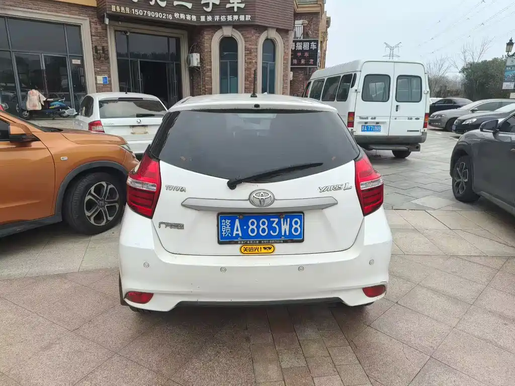 TOYOTA YARIS L ZHIXUAN