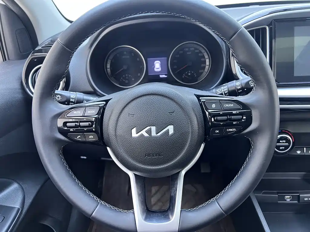 Kia KX1 2021 1.4L CVT