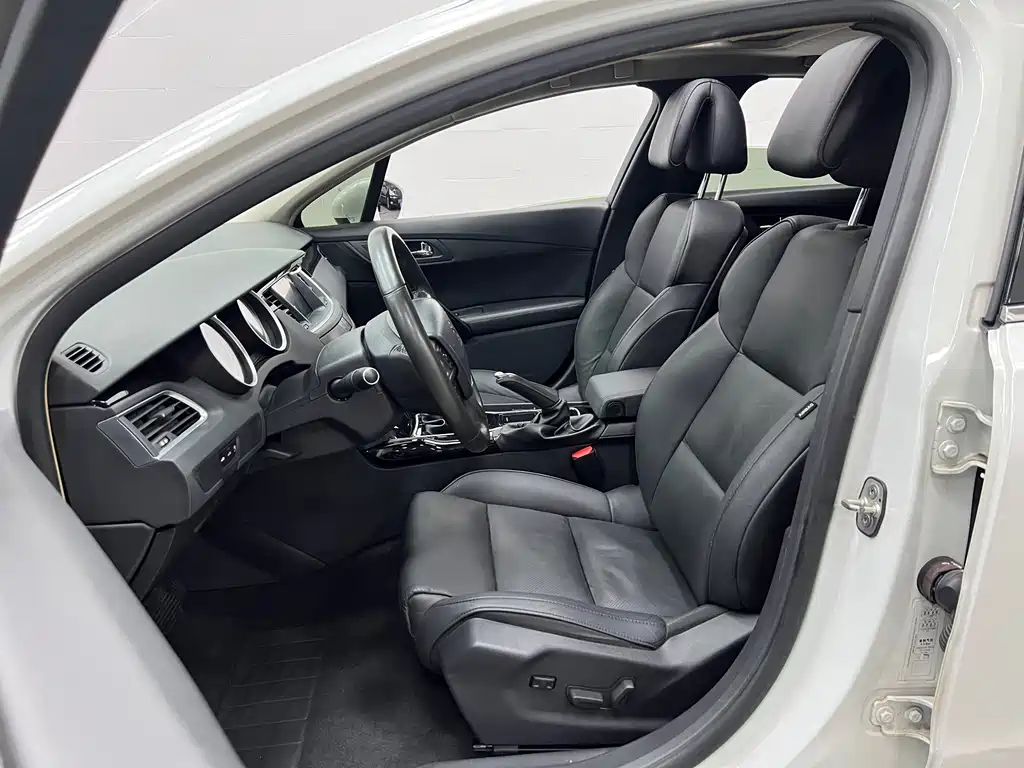 Peugeot 508 — миниатюра 7