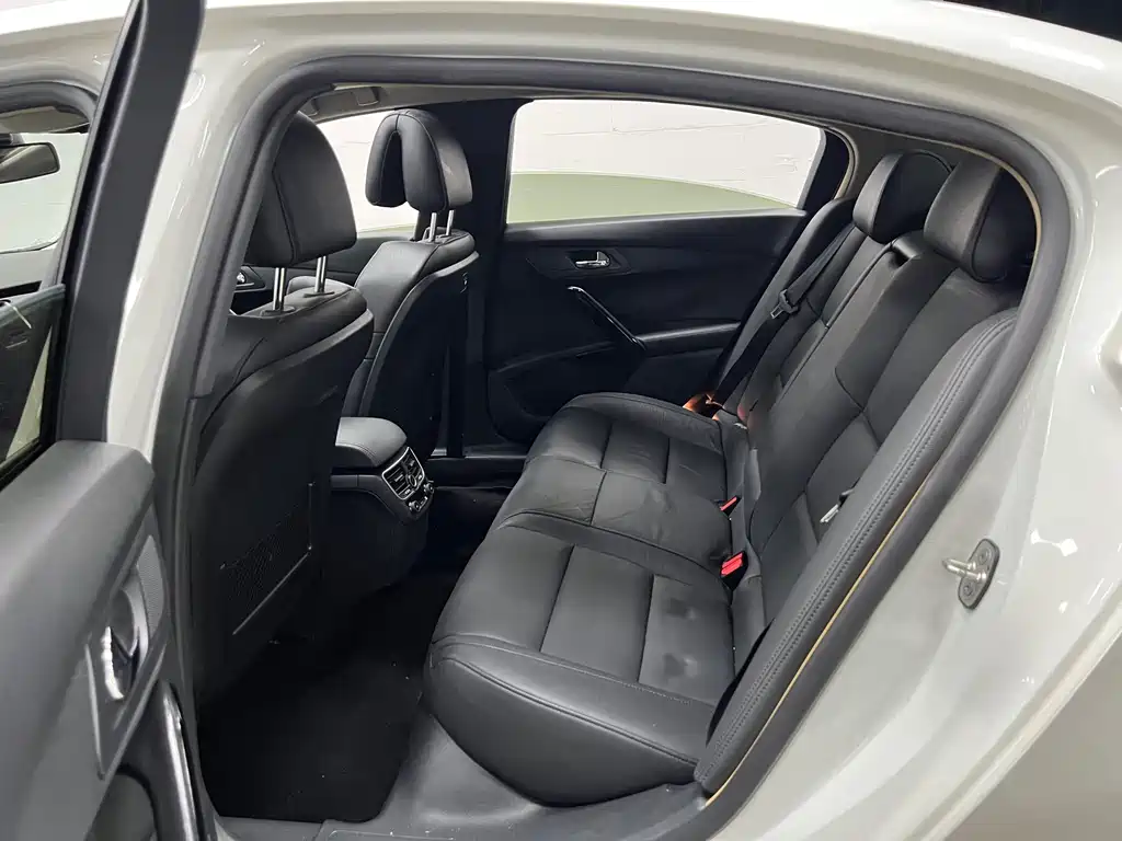 Peugeot 508 — миниатюра 8