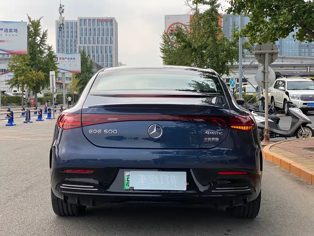 Mercedes-Benz EQE — миниатюра 11