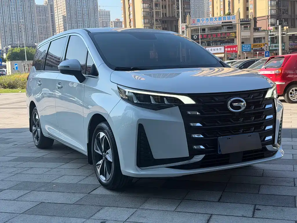 GAC Motor Trumpchi M6 — миниатюра 2