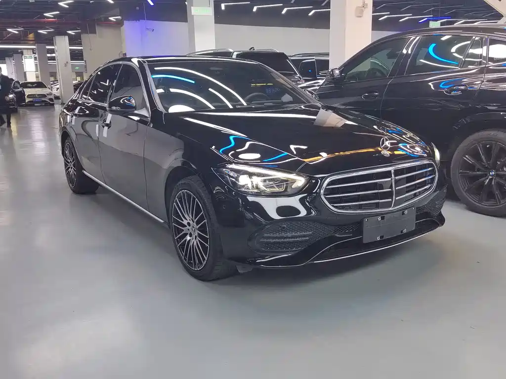 Mercedes-Benz C-Class — миниатюра 3