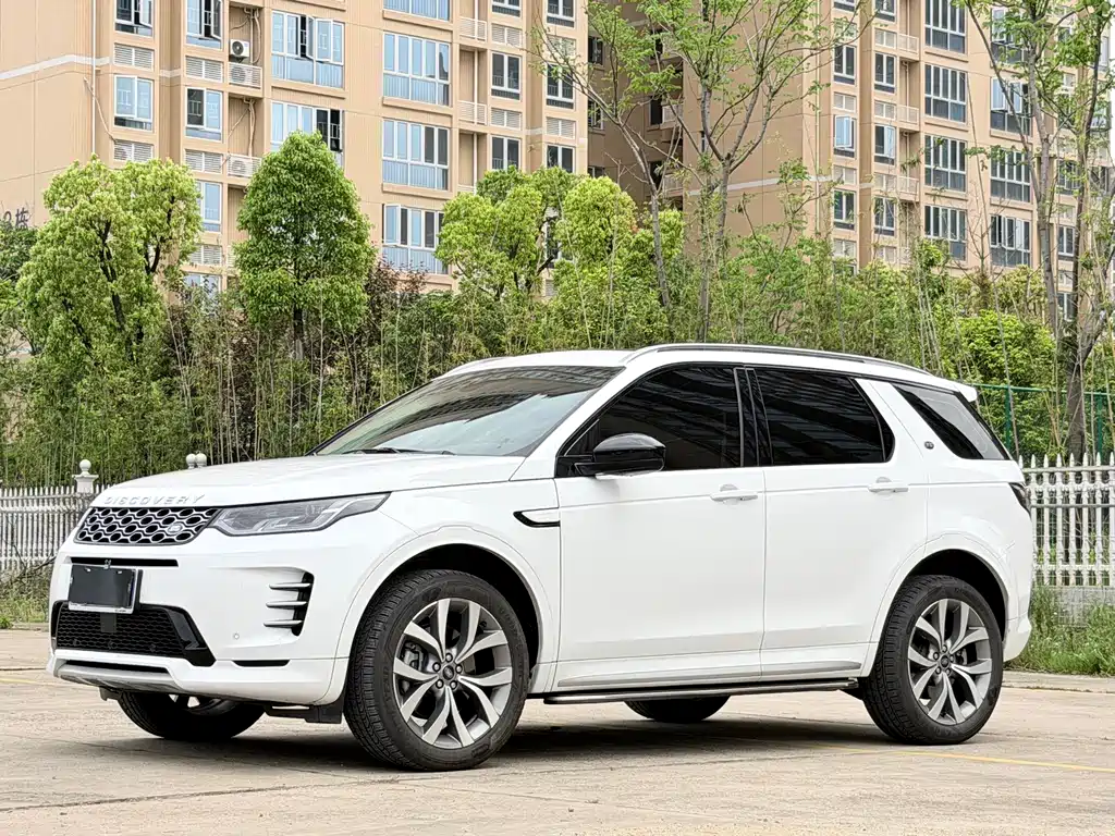 Land Rover Discovery Sport 2025