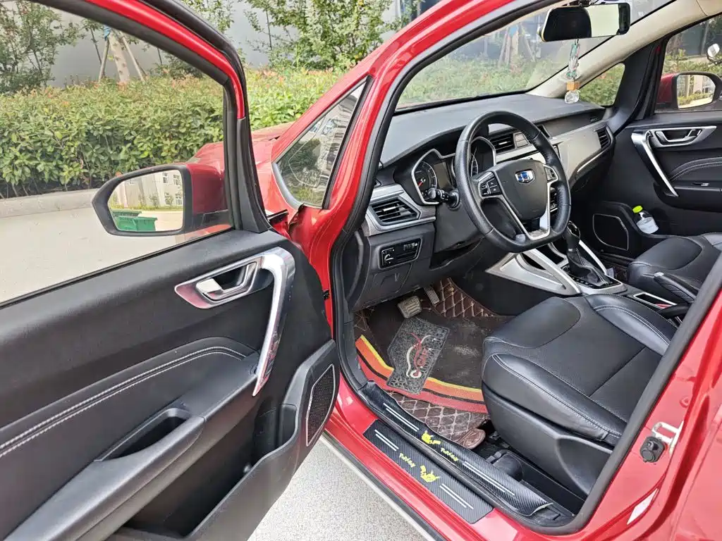 Geely Vision X3 — миниатюра 16