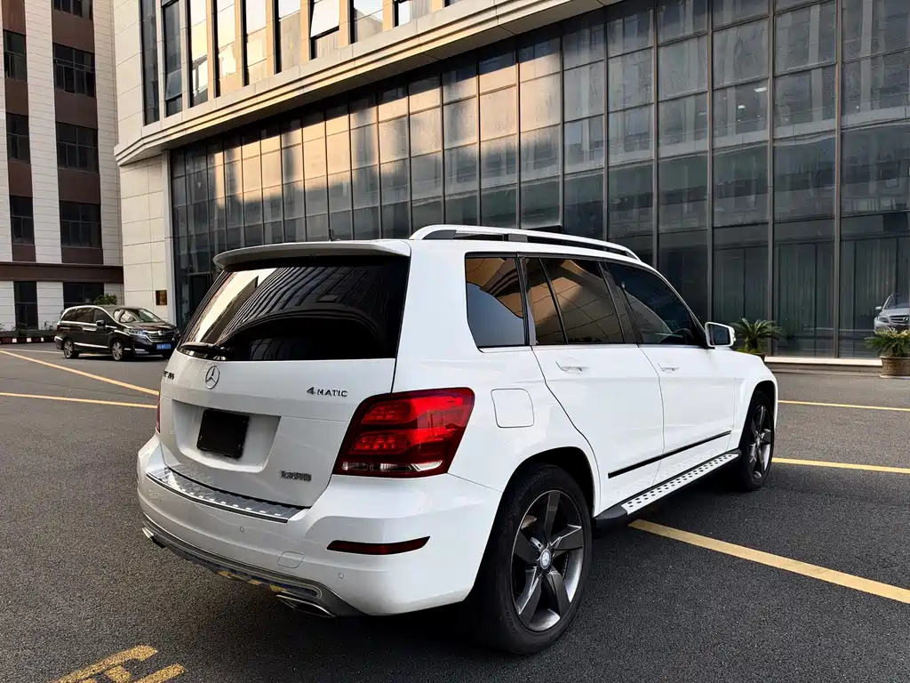 Mercedes-Benz GLK-Class — миниатюра 6