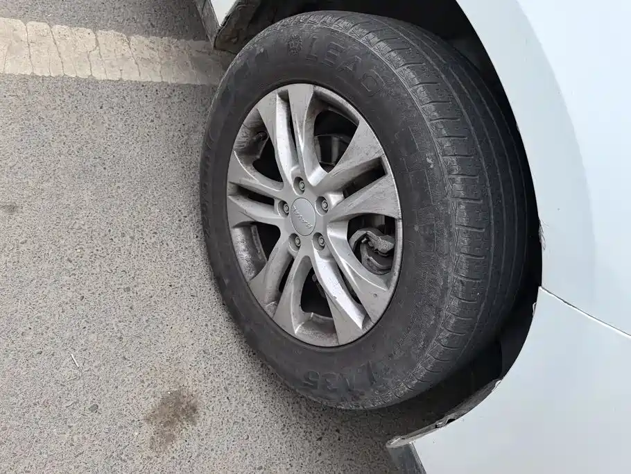 Haval M6 — миниатюра 6
