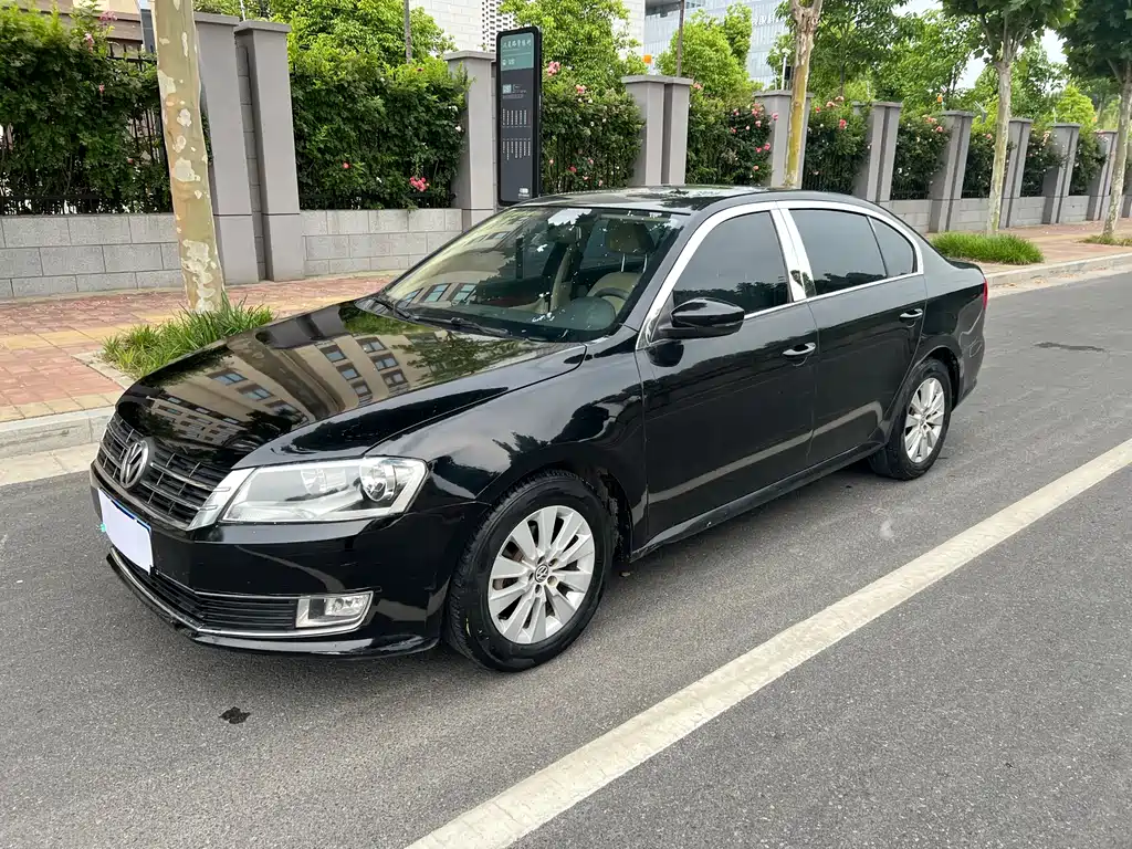 Volkswagen Lavida 2014