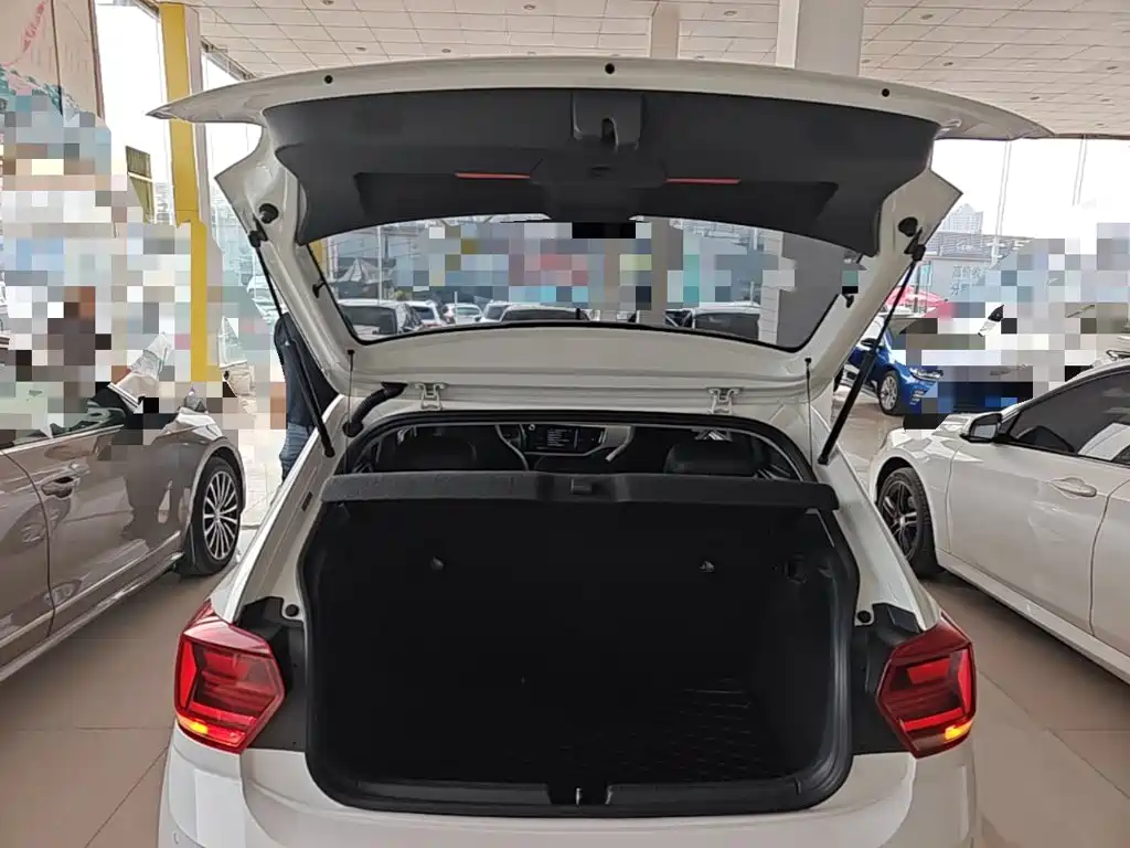 Volkswagen Polo — миниатюра 19