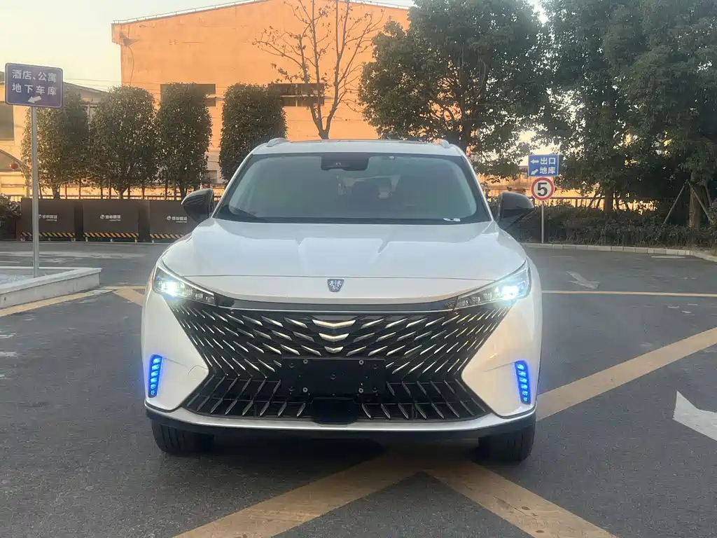 ROEWE RX5