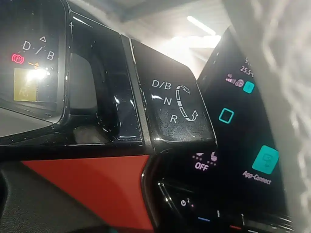 Volkswagen ID.4 X — миниатюра 14