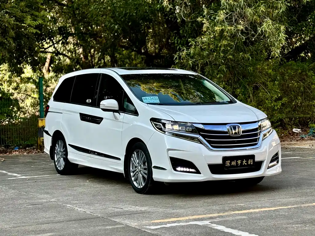 Honda Elysion — миниатюра 3