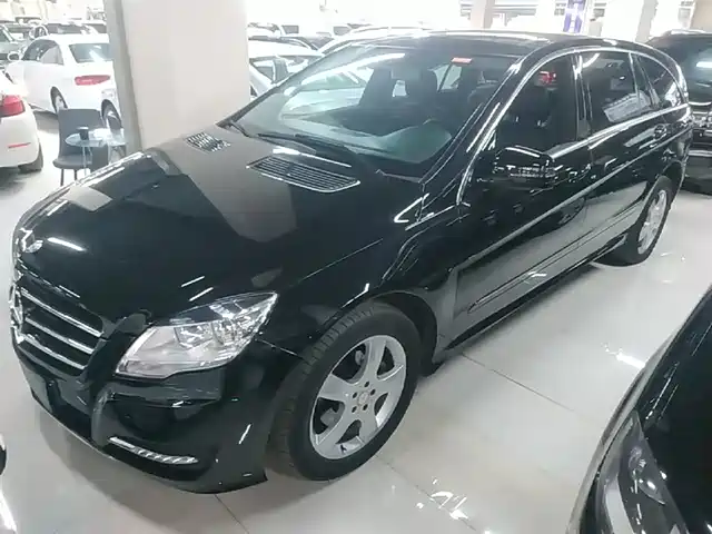 Mercedes-Benz R-Class