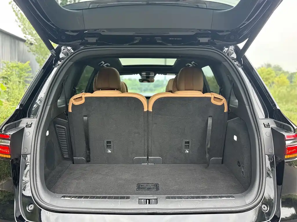 Li Auto Li ONE — миниатюра 18