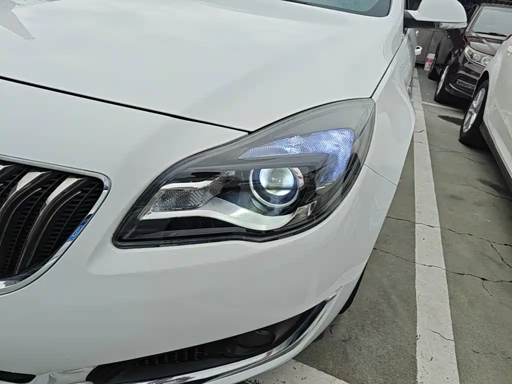 Buick Regal — миниатюра 24