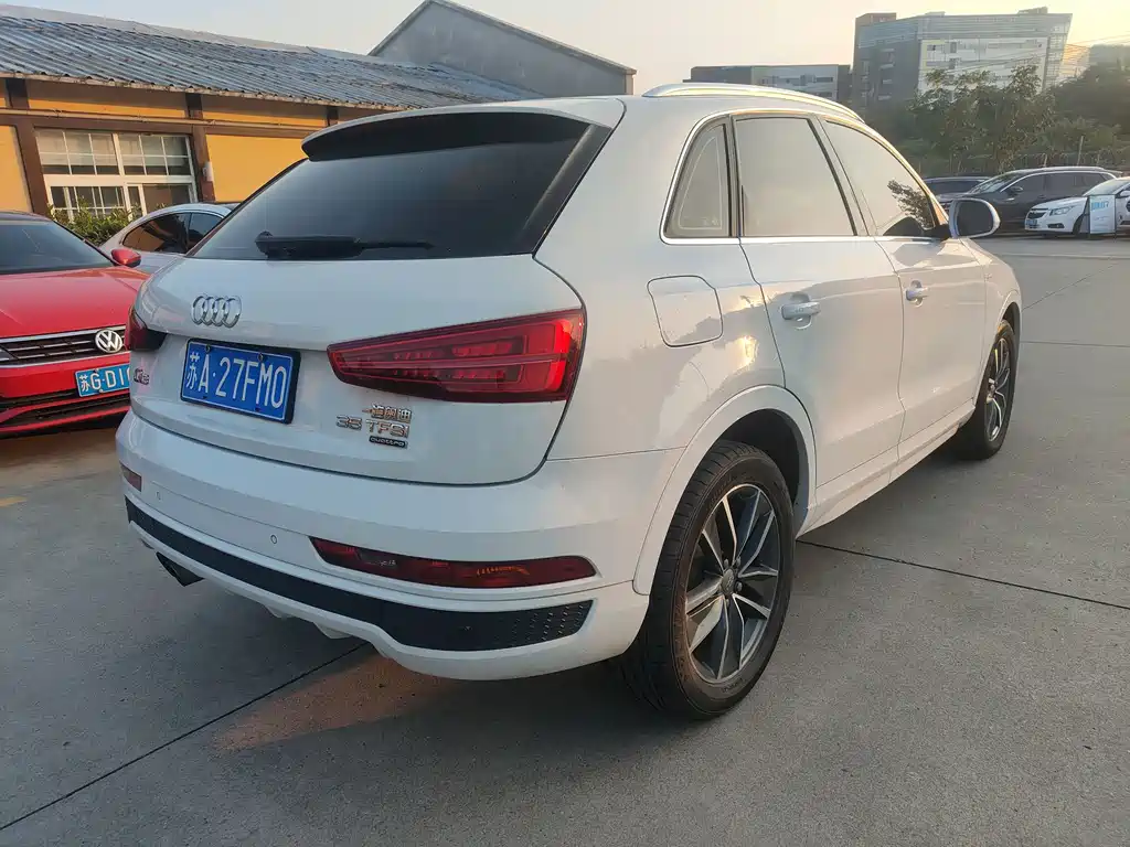 Audi Q3 — миниатюра 4
