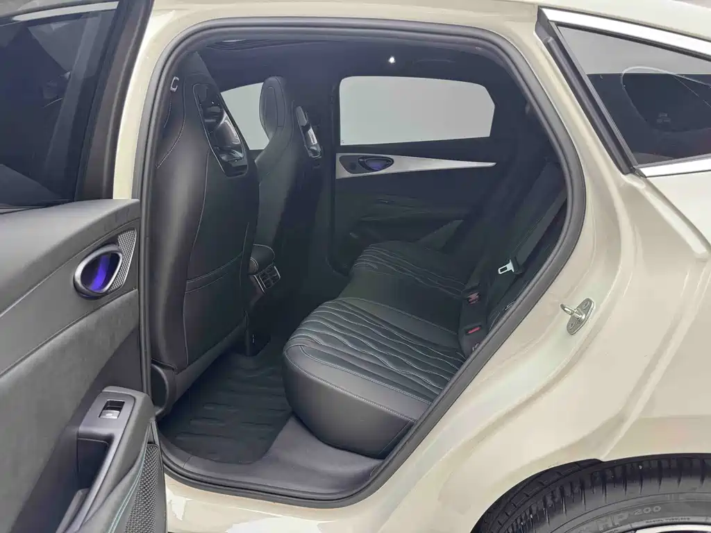 BYD Seal 06 — миниатюра 9
