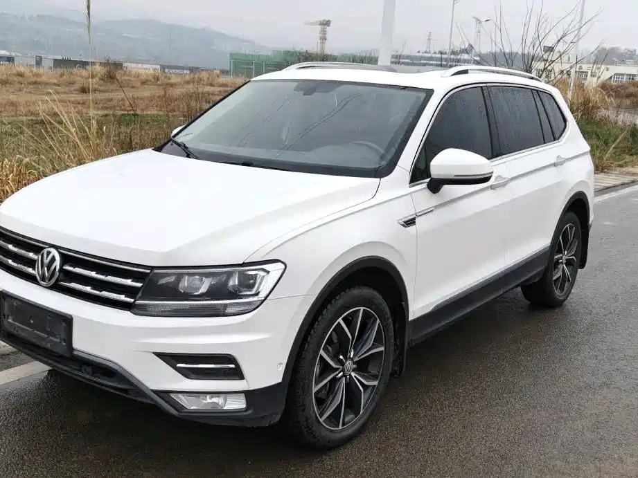 Volkswagen Tiguan L 2020