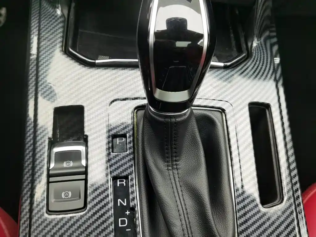 WEI PAI WEI BRAND VV5