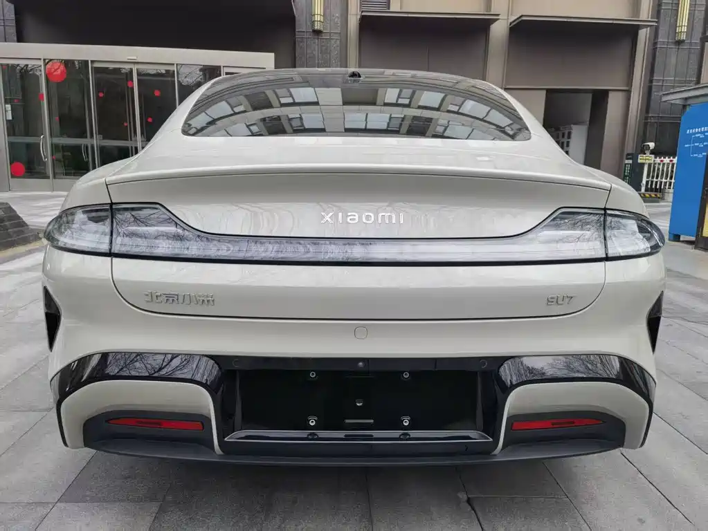 XIAOMI CAR XIAOMI SU7