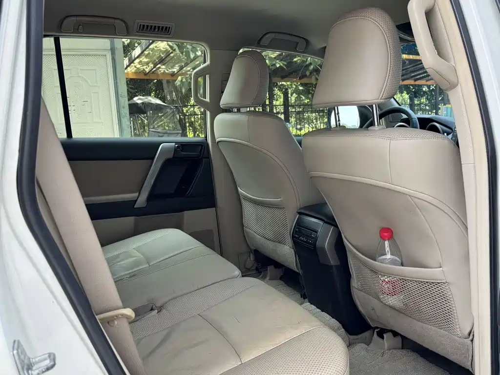 Toyota Prado (Import) — миниатюра 7