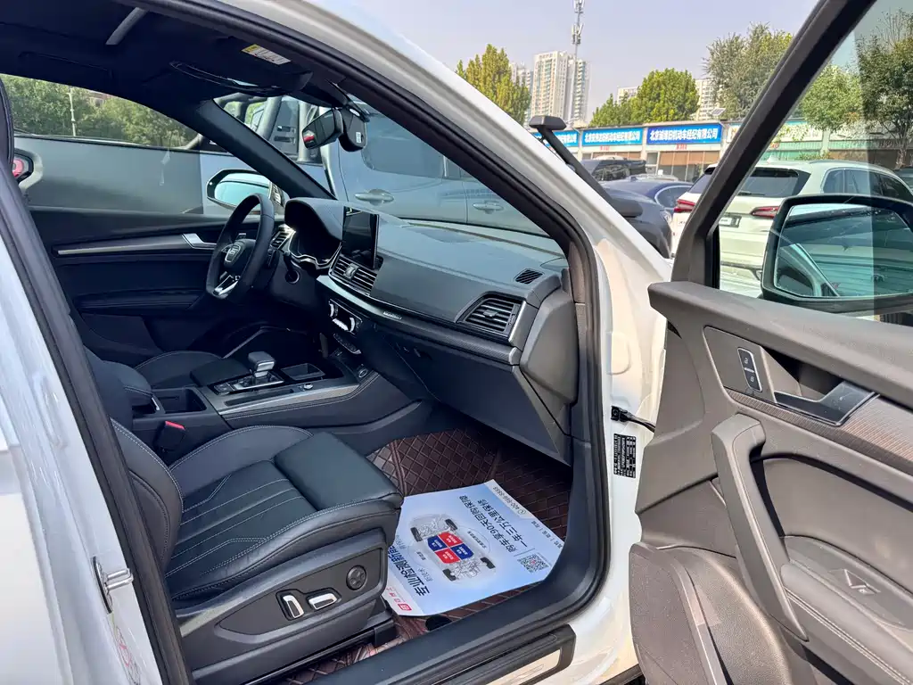 Audi Q5L — миниатюра 6