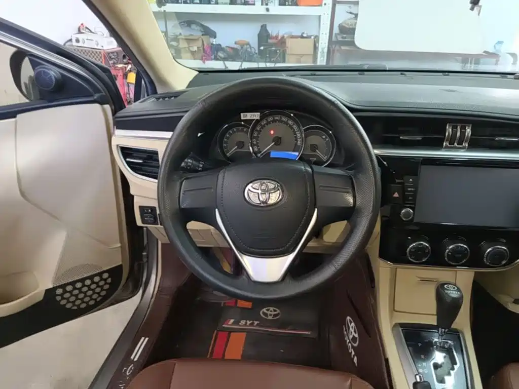 Toyota Corolla — миниатюра 11