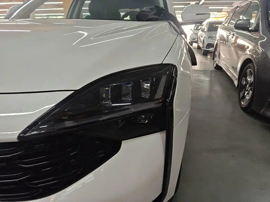 Qoros Qoros 7 — миниатюра 24