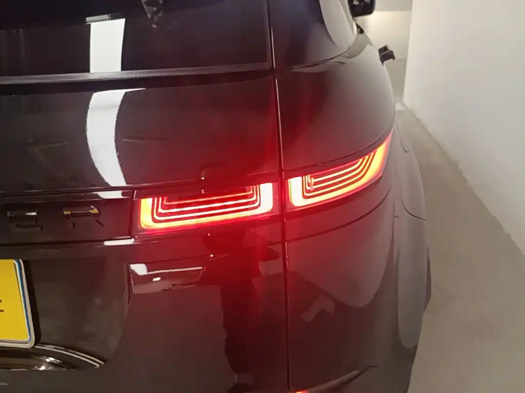 Land Rover Evoque — миниатюра 8