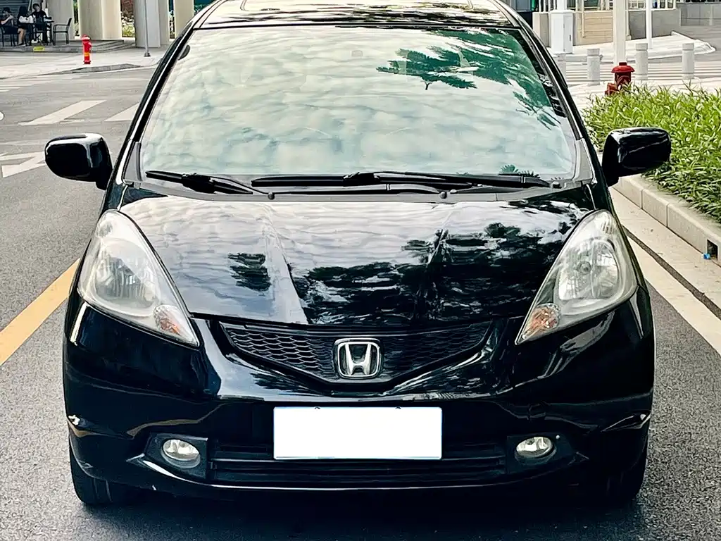 Honda Fit — миниатюра 5