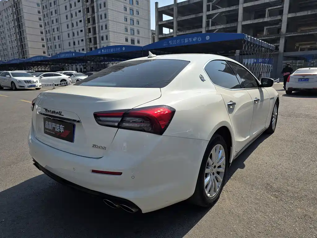Maserati Ghibli — миниатюра 13