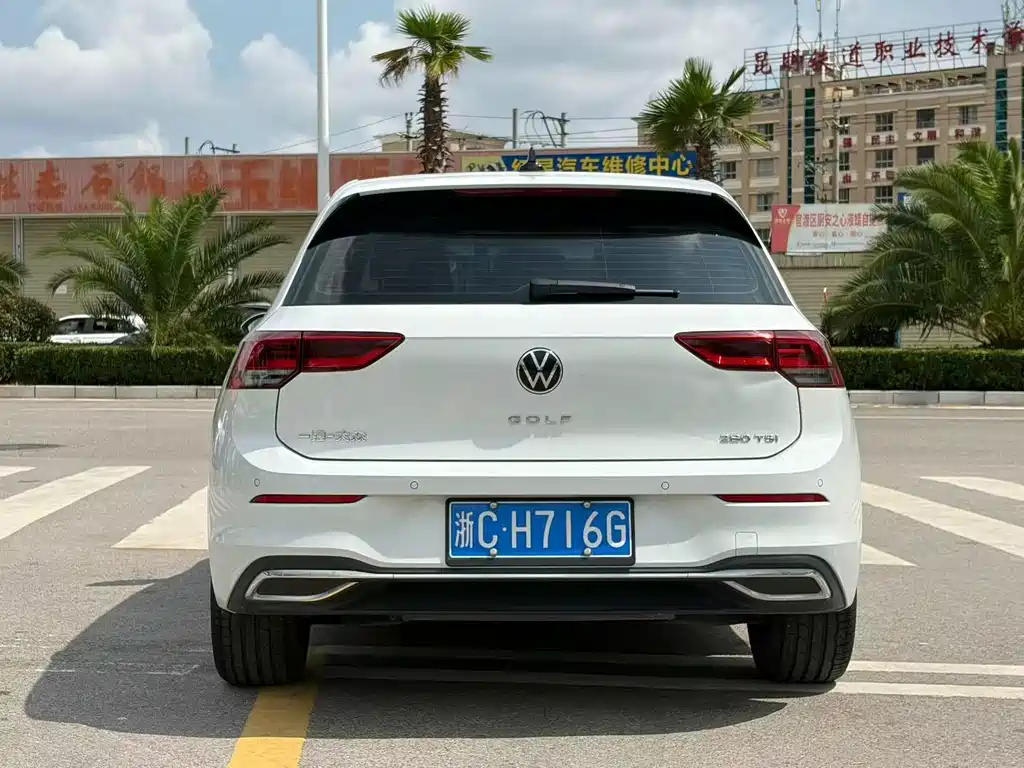 Volkswagen Golf — миниатюра 8