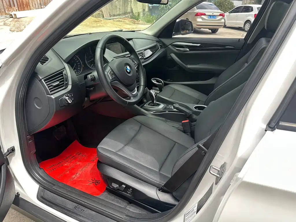 BMW X1 — миниатюра 7