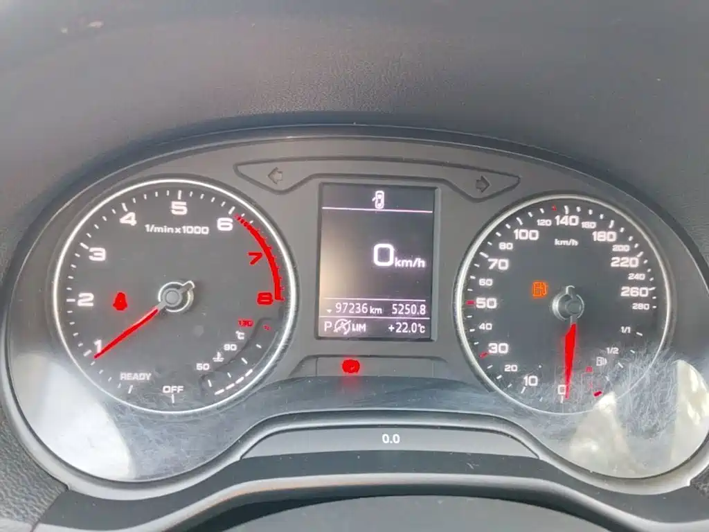 Audi Q2L — миниатюра 12