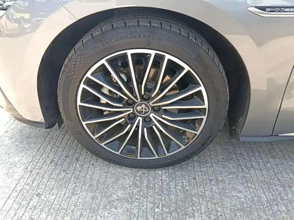 BYD Han — миниатюра 23
