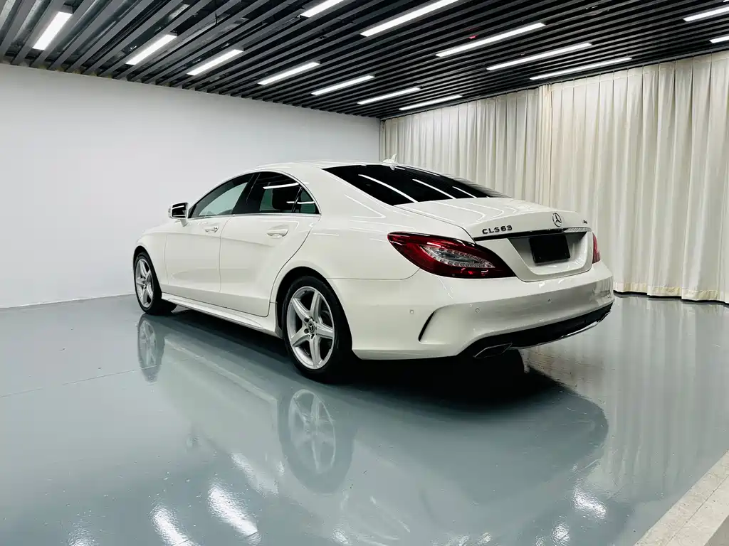 MERCEDES-BENZ CLS