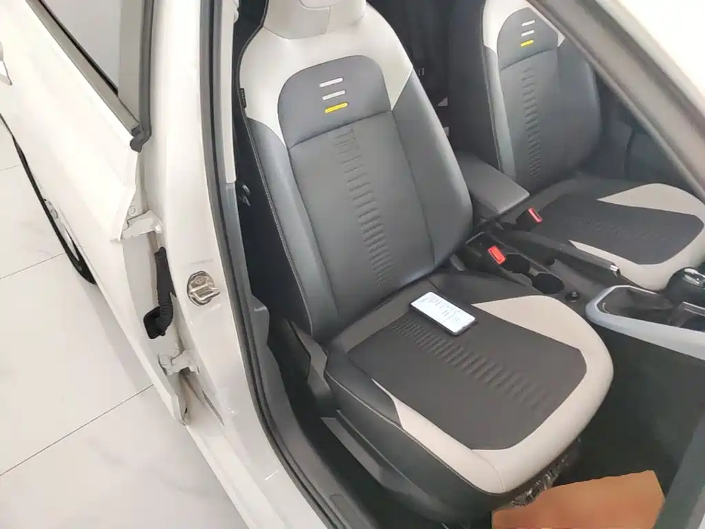 Volkswagen Polo — миниатюра 25