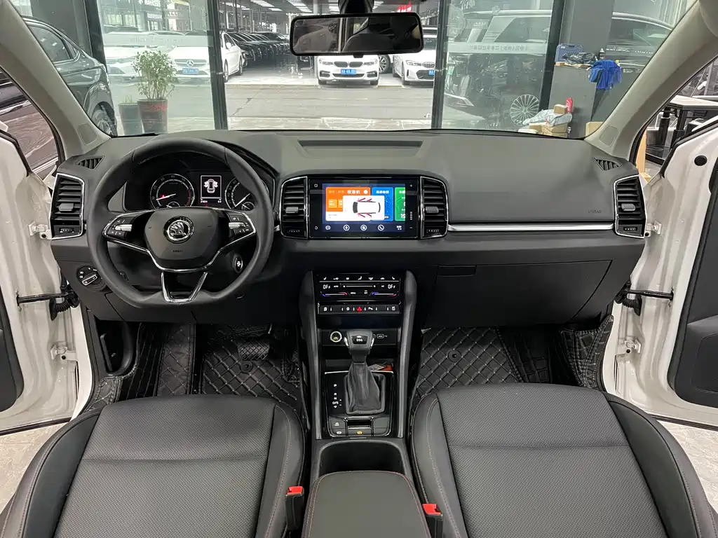 Skoda Karoq 2021 TSI280 Luxury