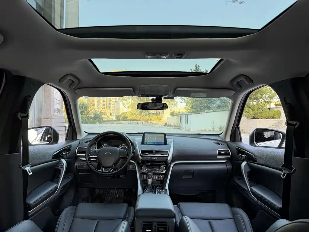 Mitsubishi Eclipse Cross — миниатюра 5