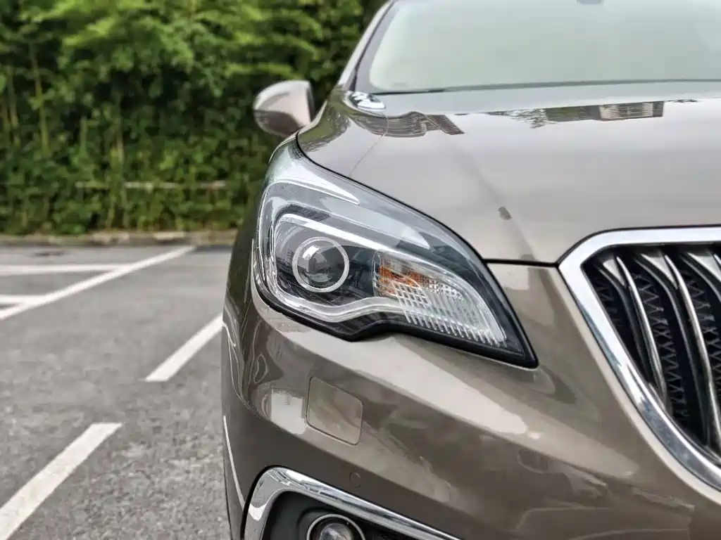 Buick Envision Plus — миниатюра 28