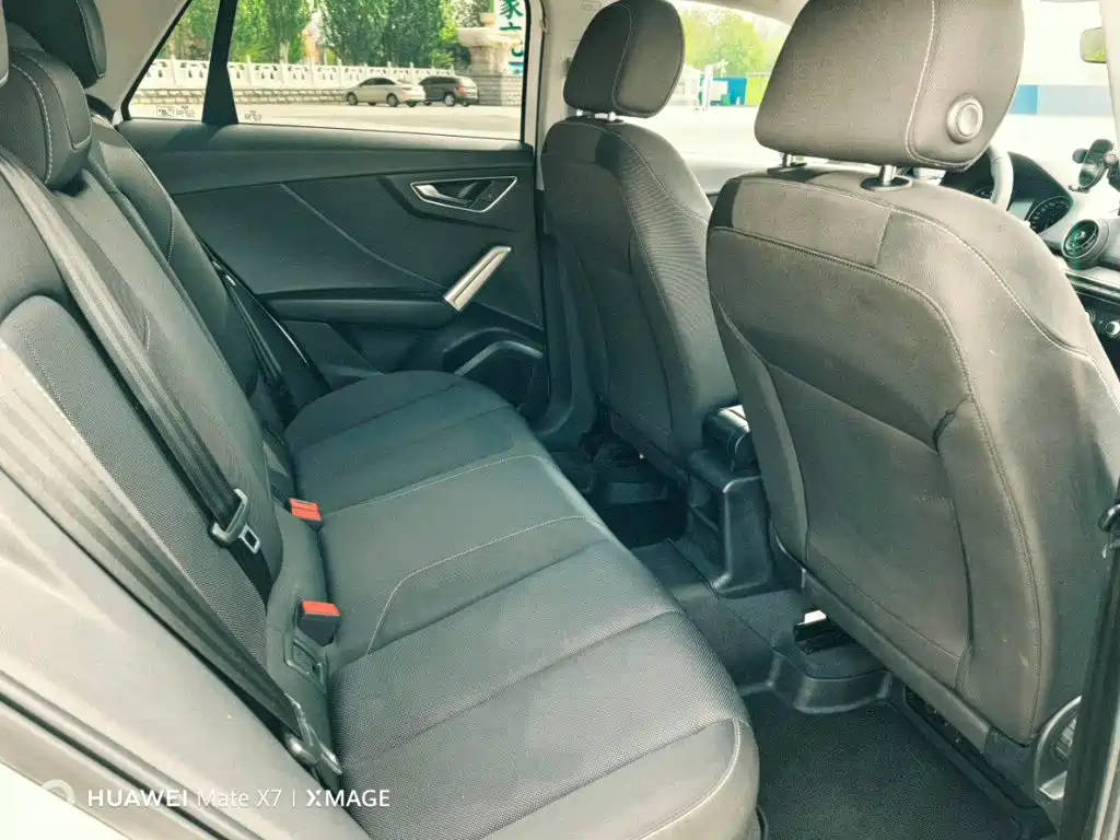 Audi Q2L — миниатюра 6