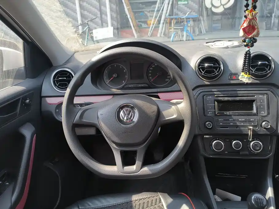 Volkswagen Jetta — миниатюра 15