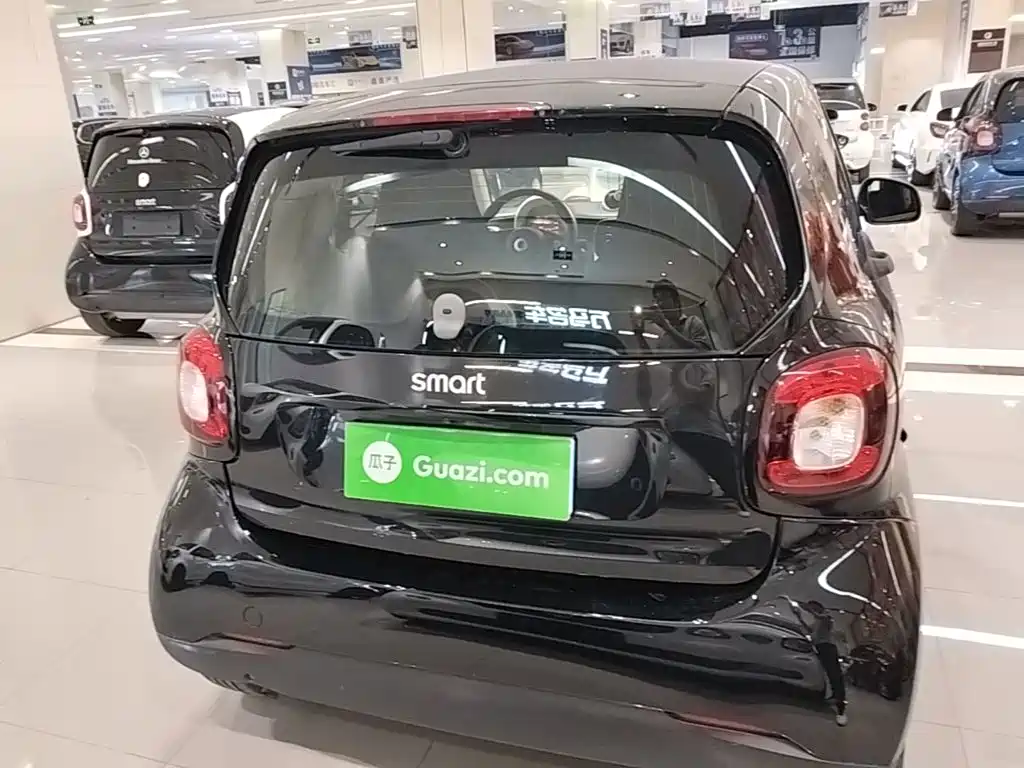 smart Smart Fortwo — миниатюра 6